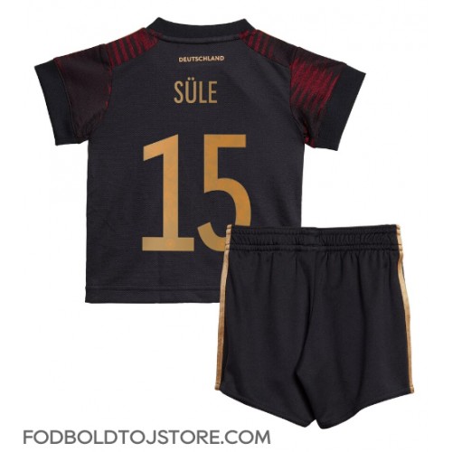 Tyskland Niklas Sule #15 Udebanesæt Børn VM 2022 Kortærmet (+ Korte bukser)